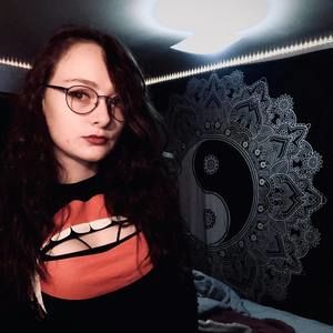 Meet your Posher, Kaitlin